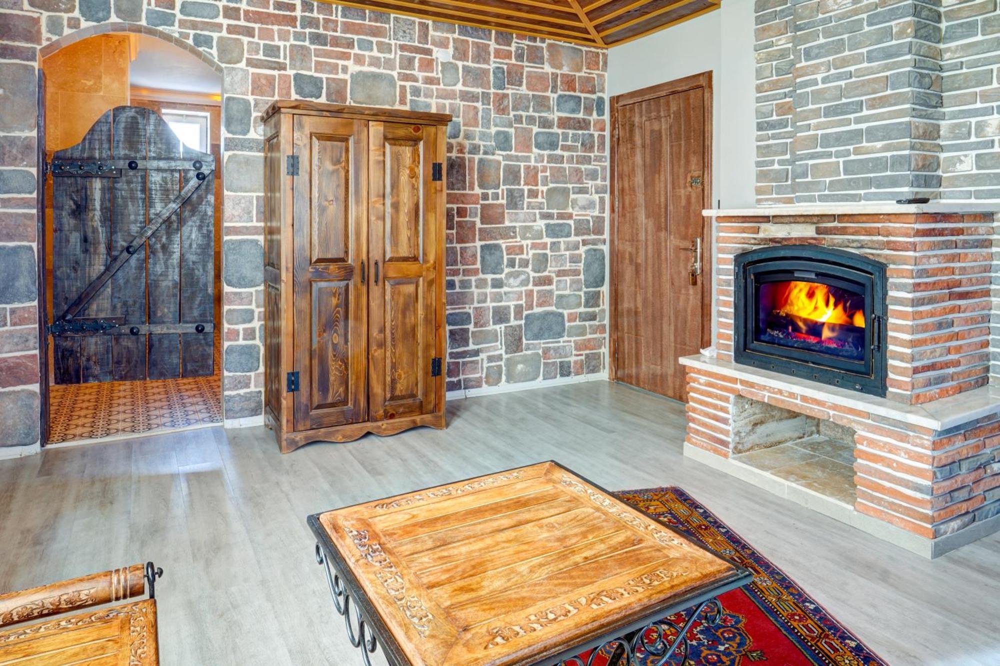 Moonlight Of Cappadocia Hotel อุตชิซาร์ ภายนอก รูปภาพ
