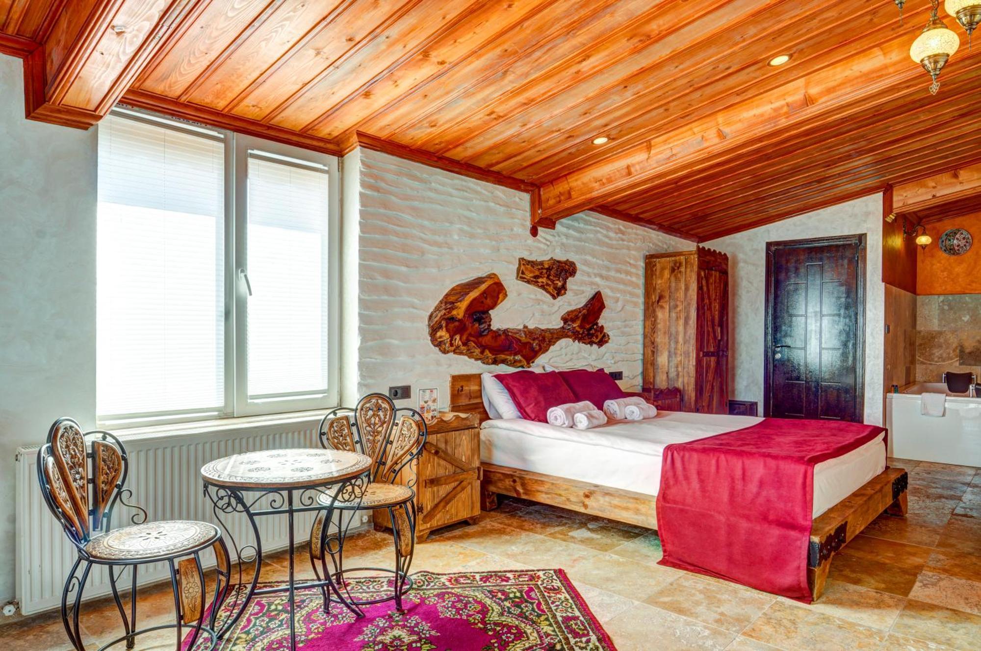 Moonlight Of Cappadocia Hotel อุตชิซาร์ ภายนอก รูปภาพ