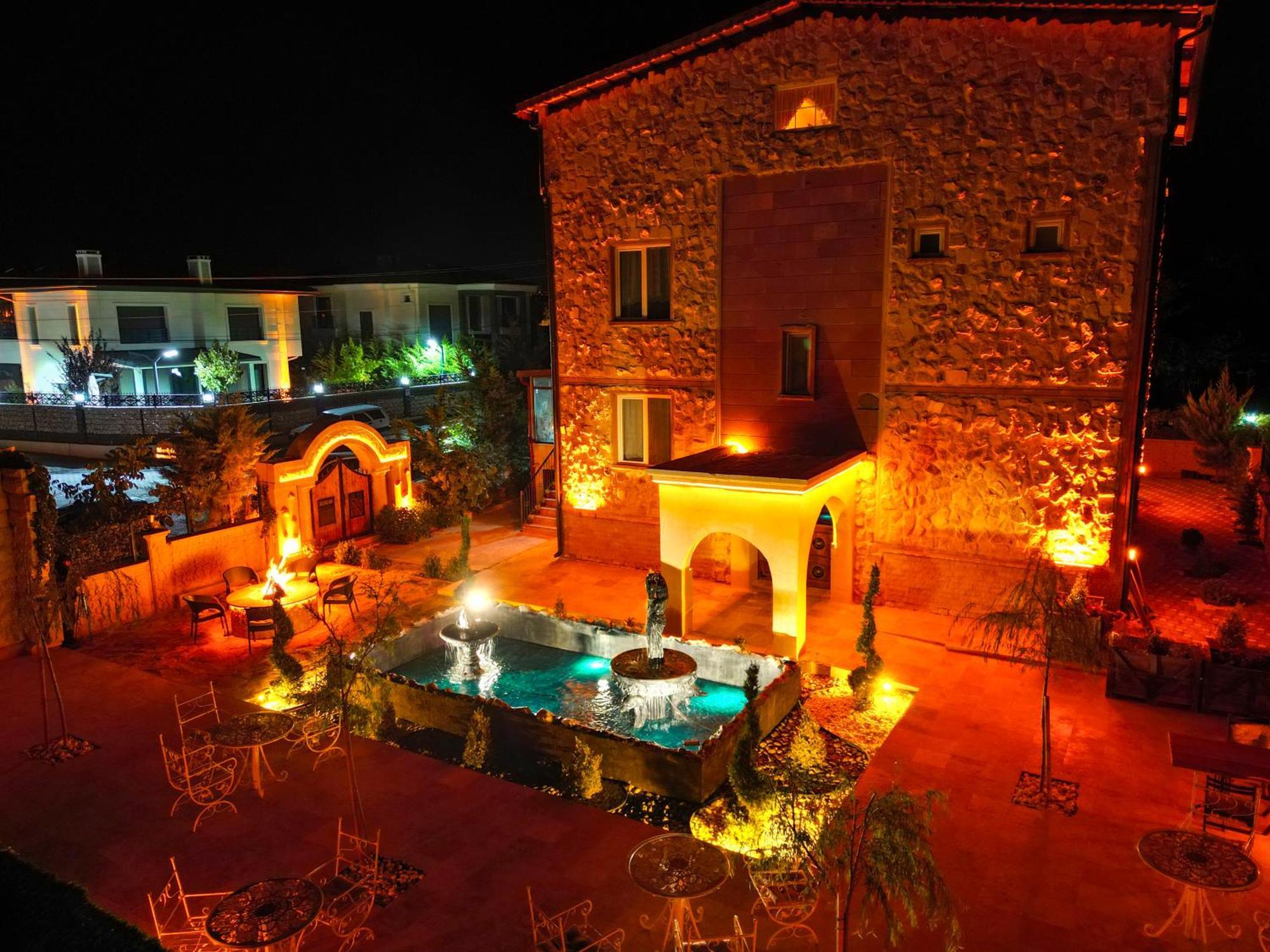Moonlight Of Cappadocia Hotel อุตชิซาร์ ภายนอก รูปภาพ