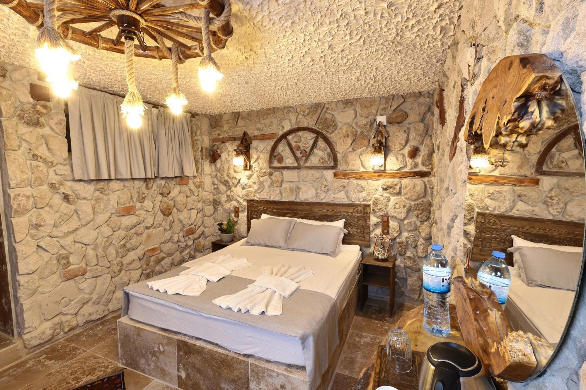 Moonlight Of Cappadocia Hotel อุตชิซาร์ ภายนอก รูปภาพ